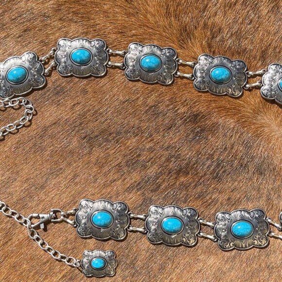 Women's Western Concho Belt Turquoise and Silver Buckle - Picture 2 of 3